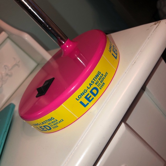 LED Pink Night Light - Picture 4 of 4